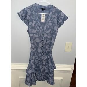Flag & Anthem Chambray Blue And White Flutter Sleeves Ruffled Hem Tie Belt Med.